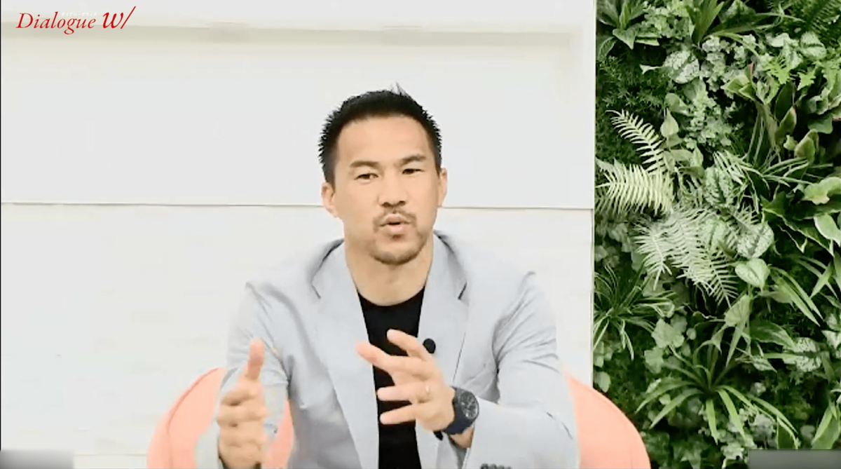 【Q&A】岡崎慎司が考える「40歳までに成し遂げたいこと」「サッカー馬鹿のススメ」「サッカーがブレない国とは？」etc