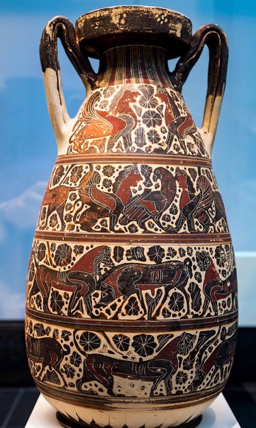 コリントス陶器　出土品 絵画の起源」は陶工の娘がなぞった恋人の影だった？古代ギリシャの陶器