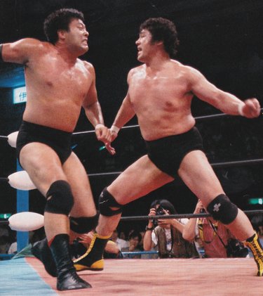 ジャンボ鶴田に反旗！ジャイアント馬場が天龍革命を全面的に支持